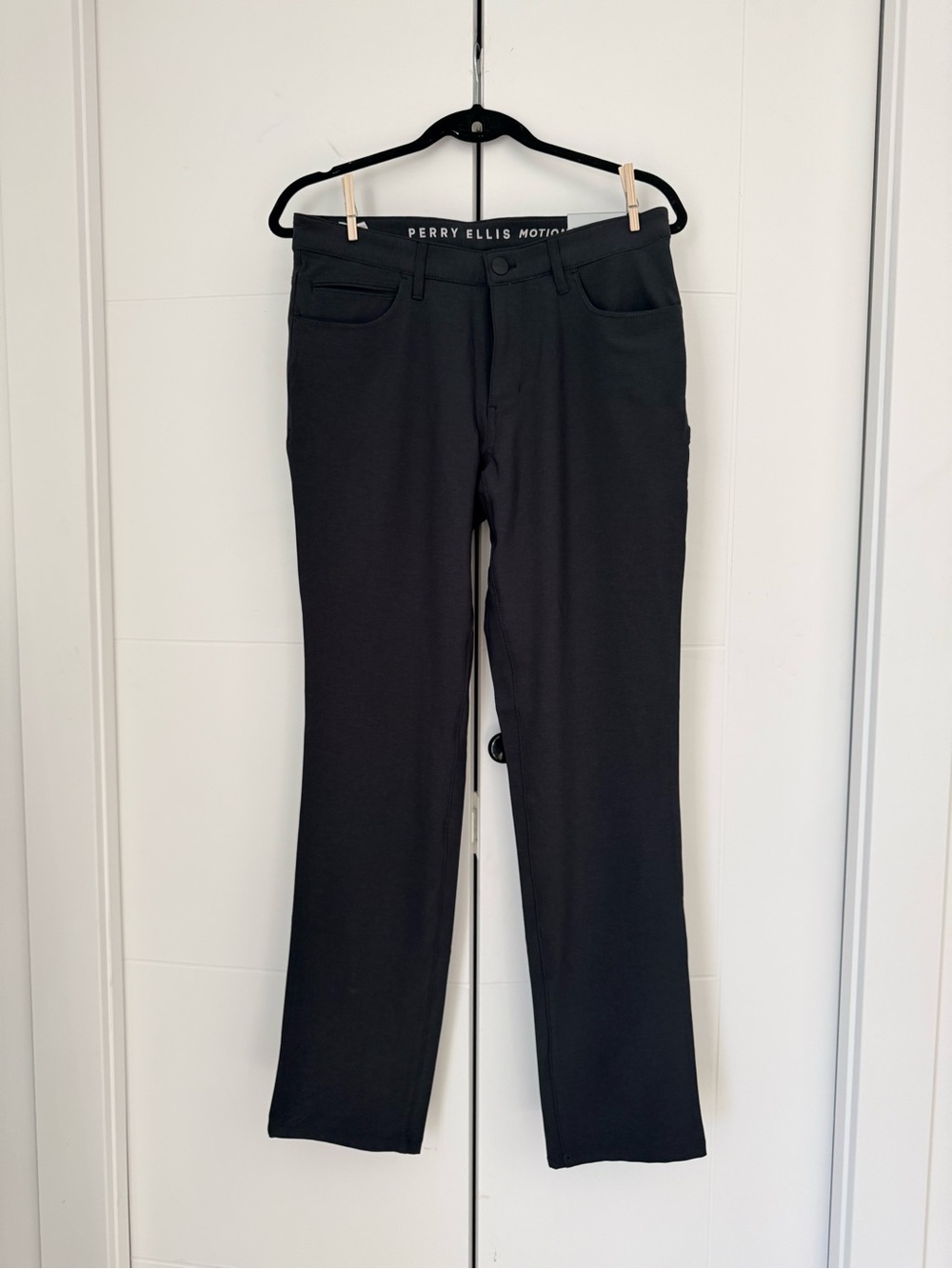 NWT Perry Ellis Motion Men’s Trousers